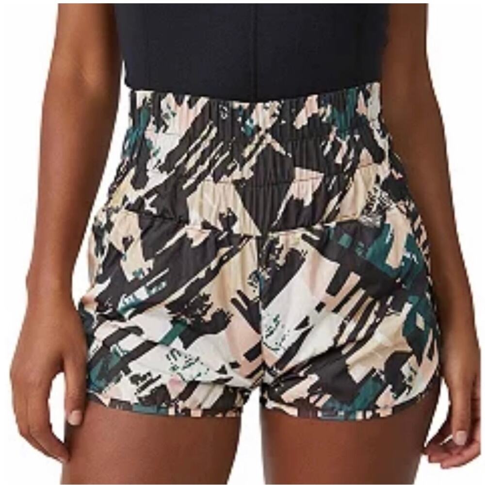 FP Movement by Free People "The Way Home" Printed Shorts High Rise - Medium